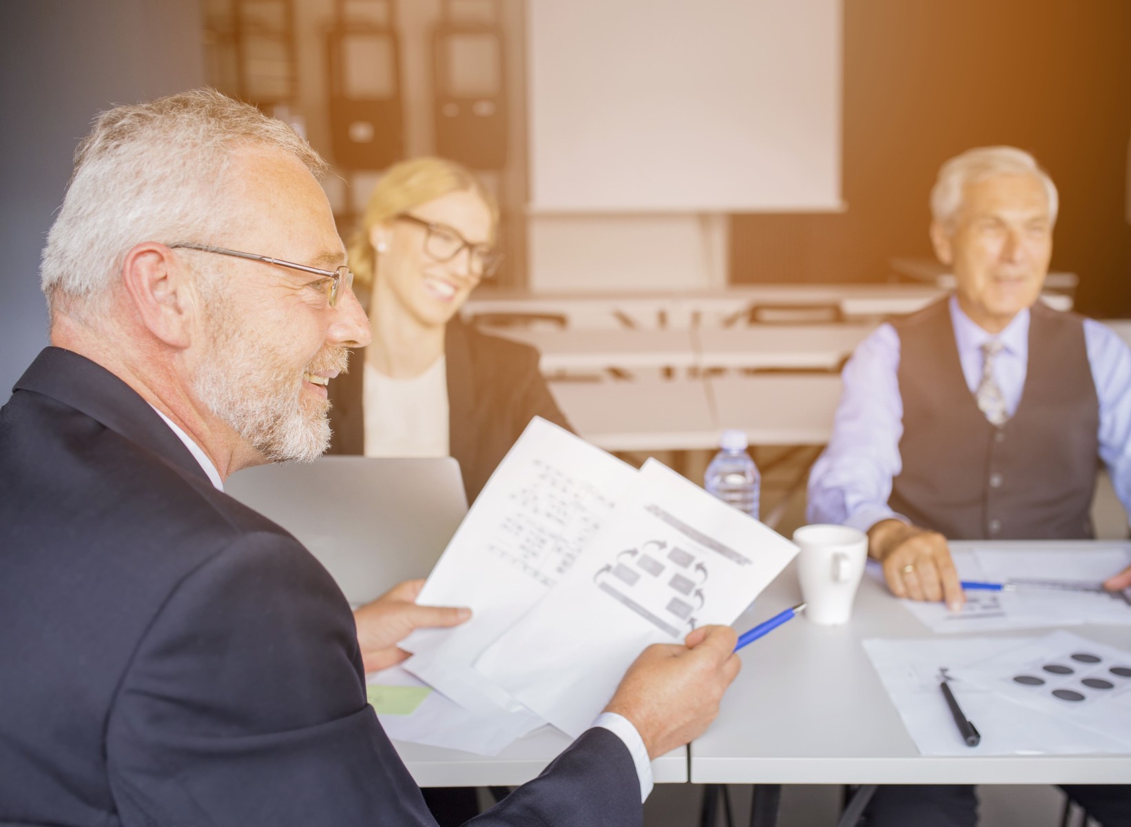 Unternehmensnachfolge – Besprechung zur Planung und strategischen Übergabe durchführen