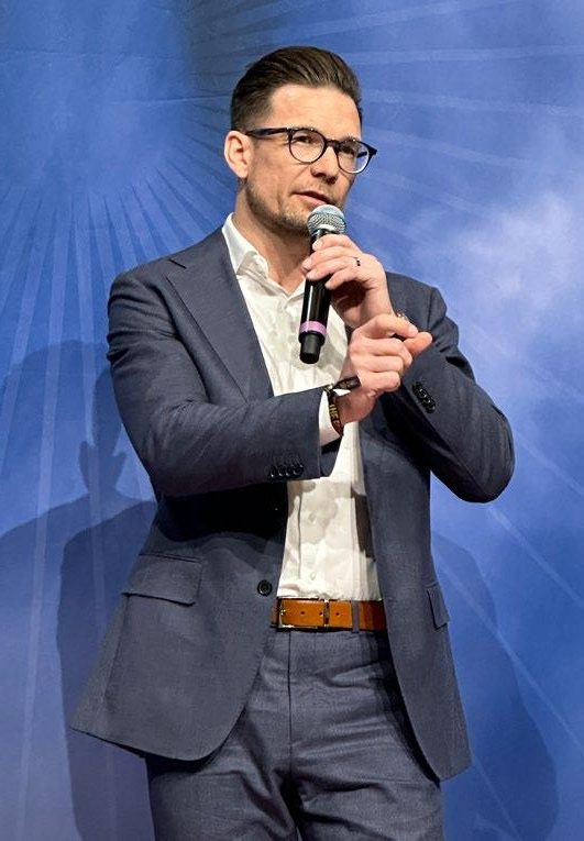 Falko Nowak Keynote NOWAK 360